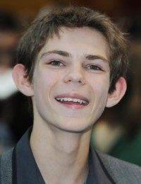 'Once Upon A Time' to see return of Peter Pan for 100th episode