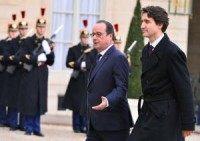Canadian PM Trudeau meets with French President Hollande in Paris