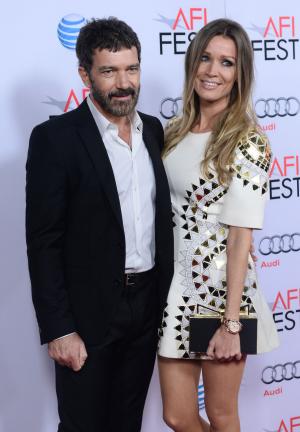 Antonio Banderas jokes about cleaning up after a day on the mining drama 'The 33'