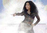 Nicki Minaj recites Maya Angelou during A&E benefit concert