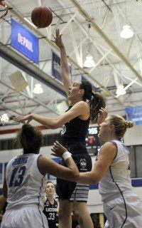 Breanna Stewart, Chanise Jenkins , Megan Podkowa