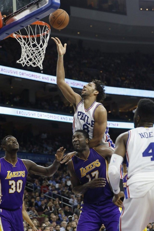 Jahlil Okafor, Roy Hibbert