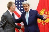 Kerry meets Luksic at the NATO ministerial meetings at NATO Headquarters in Brussels