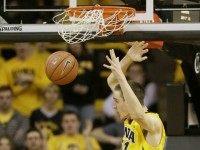 ap_nicholas-baer-matt-mcquaid_ap-photo-wi-640x979