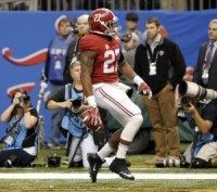 Alabama's Henry, Stanford's McCaffrey, Clemson's Watson named Heisman Trophy finalists