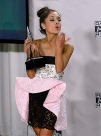 Ariana Grande releases surprise 'Christmas and Chill' EP