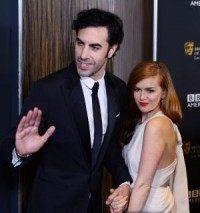 Sacha Baron Cohen and Isla Fisher donate $1M to aid Syrian refugees