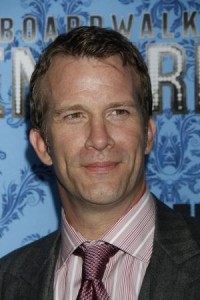 Syfy orders second season of 'The Expanse'