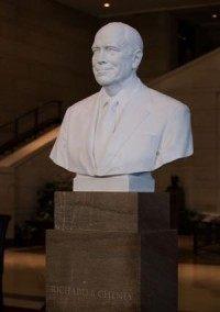 Bust of Dick Cheney unveiled at U.S. Capitol