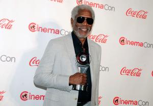 Morgan Freeman unharmed in private plane's emergency landing