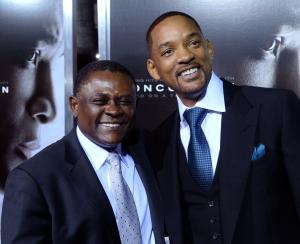 Sony Pictures offers NFL players, families free admission to 'Concussion'