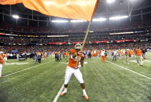 College Football Playoff: With one week left, no change in committee's top four