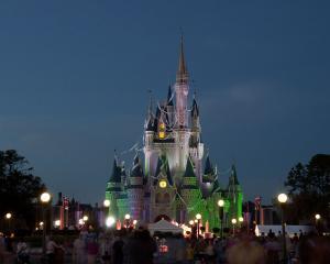 Disney World, SeaWorld, Universal Orlando install metal detectors