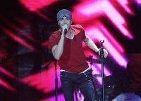 Sri Lankan president upset after risqué Enrique Iglesias concert