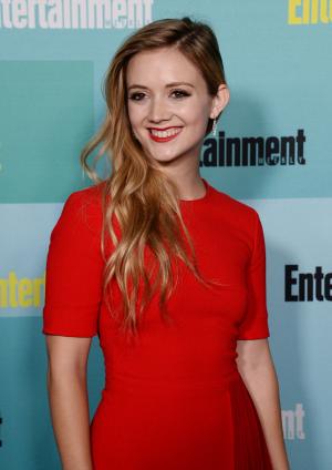 Billie Lourd channels mom Carrie Fisher in first 'Star Wars' photo