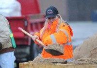 Up to 13 dead in Missouri, Kansas flooding; storm moves east