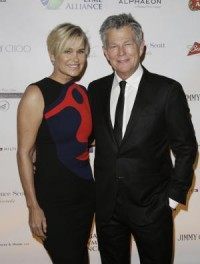 Yolanda Foster leaning on children amid divorce