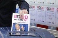 New Yorkers shred away bad memories during ninth annual Good Riddance Day