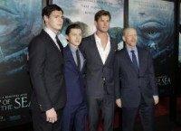 'Sea' star Chris Hemsworth calls movie-studio water tank a 'theme park from hell'