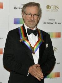 First teaser trailer released for Steven Spielberg's 'The BFG'