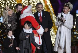 Reese Witherspoon, Crosby, Stills & Nash join first family for National Christmas Tree Lighting