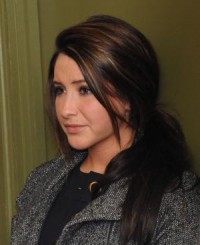 Bristol Palin shows off baby bump as she approaches due date