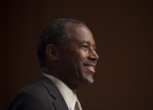 Carson calls police shooting of Chicago teen 'despicable'