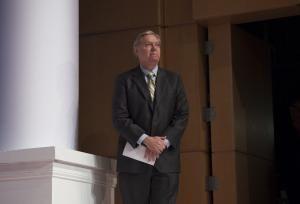 South Carolina Sen. Lindsey Graham drops out of presidential race