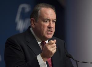 Huckabee may drop presidential campaign if he's not top 3 in Iowa