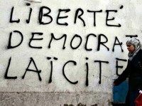 Liberte, Democrat REUTERSLOUAFI LARBI