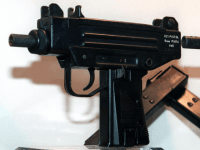 Uzi submachine gun