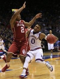 Frank Mason III, Dinjiyl Walker