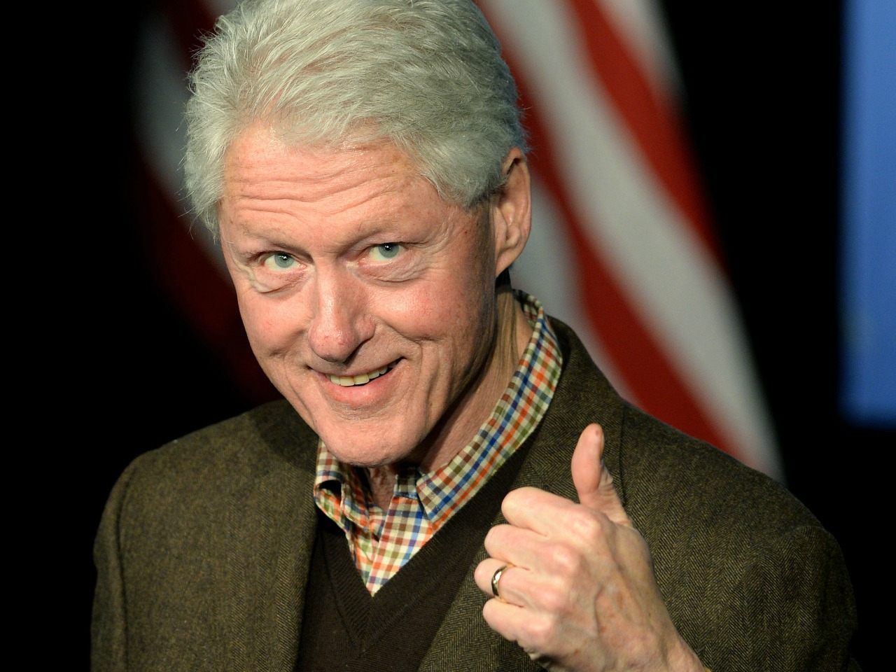 bill-clinton-thumbs-up-Getty.jpg