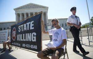 Supreme Court rules juries must determine death sentences in Florida