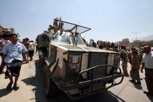 Curfew imposed for Aden, Yemen, after at least 17 killed in fighting