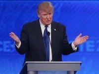 (L-R) Republican presidential candidates Ohio Governor John Kasich, Jeb Bush, Sen. Marco Rubio (R-FL), Donald Trump, Sen. Ted Cruz (R-TX), Ben Carson and New Jersey Governor Chris Christie participate in the Republican presidential debate at St. Anselm CollegeÊFebruary 6, 2016 in Manchester, New Hampshire. Sponsored by ABC News and the Independent Journal Review, this is the final televised debate before voters go to the polls for the New Hampshire primary on February 9.