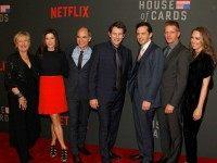 WASHINGTON, DC - FEBRUARY 22: (L-R) Jayne Atkinson, Neve Campbell, Michael Kelly, Derek Cecil, Nathan Darrow, Paul Sparks, and Elizabeth Marvel attend the portrait unveiling and season 4 premiere of Netflix's 'House Of Cards' at the National Portrait Gallery on February 22, 2016 in Washington, DC. (Photo by Paul Morigi/Getty Images For Netflix)