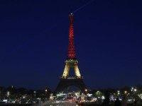Sick Jihadi Poll Mocks Europe, Asking ‘What Colour Will the Eiffel Tower Be Next?’