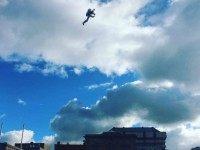 Jetpack-Piloting Daredevil Flies over Dublin Bridge