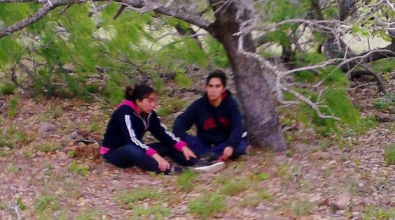 Norma and Delia, both from Mexico waiting for Border Patrol agents. (Photo Courtesy of Linda Vickers)