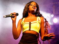 Twitter Defends Azealia Banks After Her Call for Sexual Violence Against Gov. Sarah Palin
