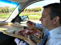 Ted Cruz: ‘In the Critical Pizza Primary I Am The Only One … Who Doesn’t Eat Pizza with a Knife and a Fork’