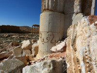 Russia, Syria Troops Discover Islamic State Mass Grave in Palmyra