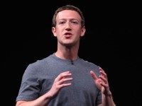 Zuckerberg Criticizes Trump’s ‘Fearful’ Voice ‘Calling For Building Walls’