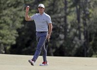 Rory McIlroy Roars Back Into Contention in the Masters