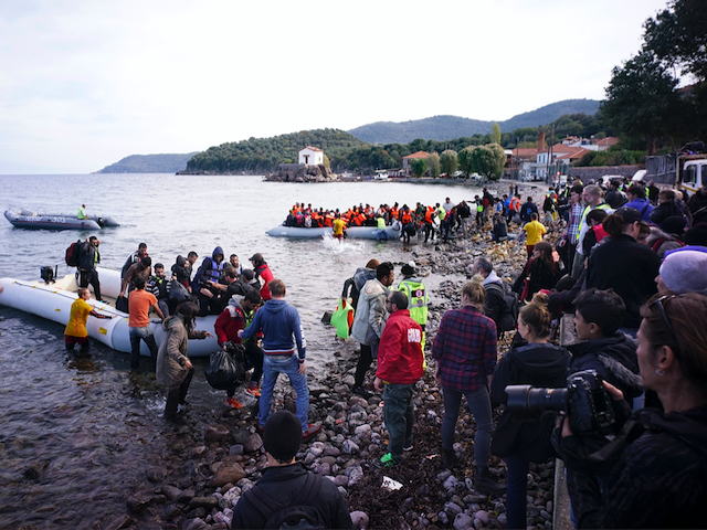 migrant boat Greece Turkey