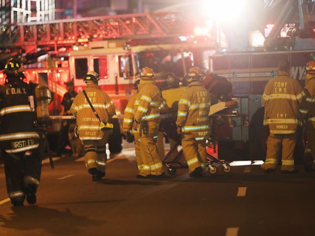 NEW YORK, NY - SEPTEMBER 17: Police, firefighters and emergency workers gather at the scene of an explosion in Manhattan on September 17, 2016 in New York City. The evening explosion at 23rd street in the popular Chelsea neighborhood injured over a dozen people and is being investigated. (Photo by Spencer Platt/Getty Images)