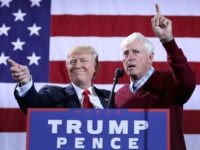 Donald Trump and Bobby Knight (Chip Somodevilla / Getty)
