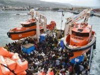 migrant boats italy