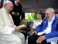 FaithWorld Pope Francis meets Fidel Castro, warns against ideology on Cuba trip By Philip Pullella September 21, 2015 (Pope Francis (L) and former Cuban President Fidel Castro share a laugh in Havana, Cuba, September 20, 2015. Picture taken September 20. REUTERS/Alex Castro) (Pope Francis (L) and former Cuban President Fidel Castro share a laugh in Havana, Cuba, September 20, 2015. Picture taken September 20. REUTERS/Alex Castro)